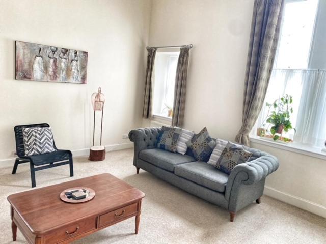 Central, 2 Bed Town House With Free Parking By Lains Lettings Apartment Aberdeen
